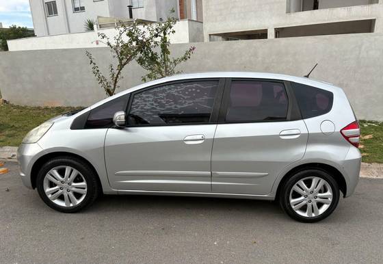 HONDA FIT 1.5 EX 16V FLEX 4P AUTOMÁTICO HONDA FIT 1.5 EX 16V FLEX 4P AUTOMÁTICO